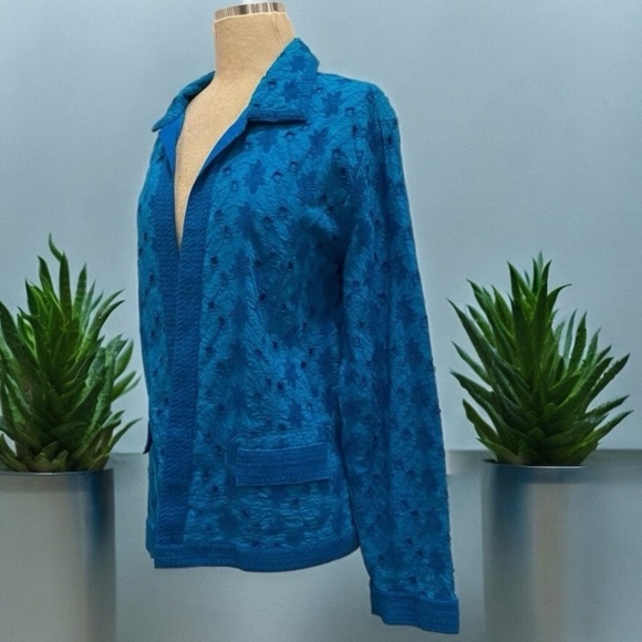 Chico’s Eyelet Lace Embroidered Open Front Cardigan Jacket Size 2 - Picture 8 of 13